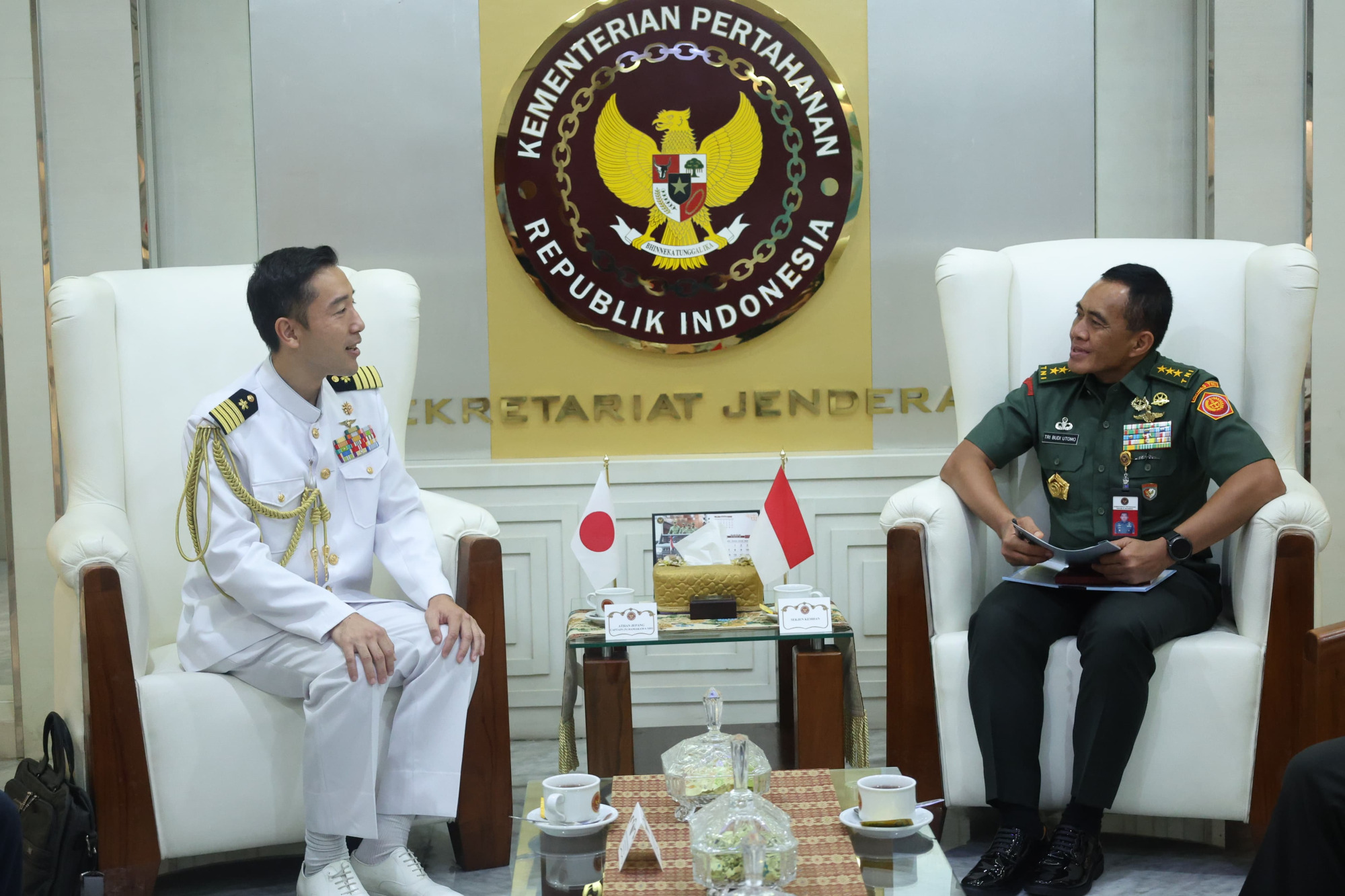 Sekjen Kemhan-Athan Jepang Dalam Pertemuan Courtesy Call, Perkuat Kerja Sama Pertahanan