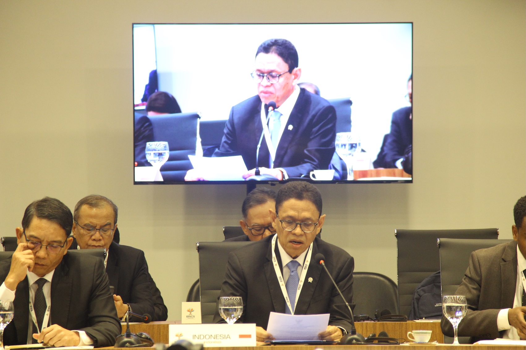Bertemu Menteri Energi BRICS, Wamen Yuliot Tegaskan Transisi Menuju Energi Bersih