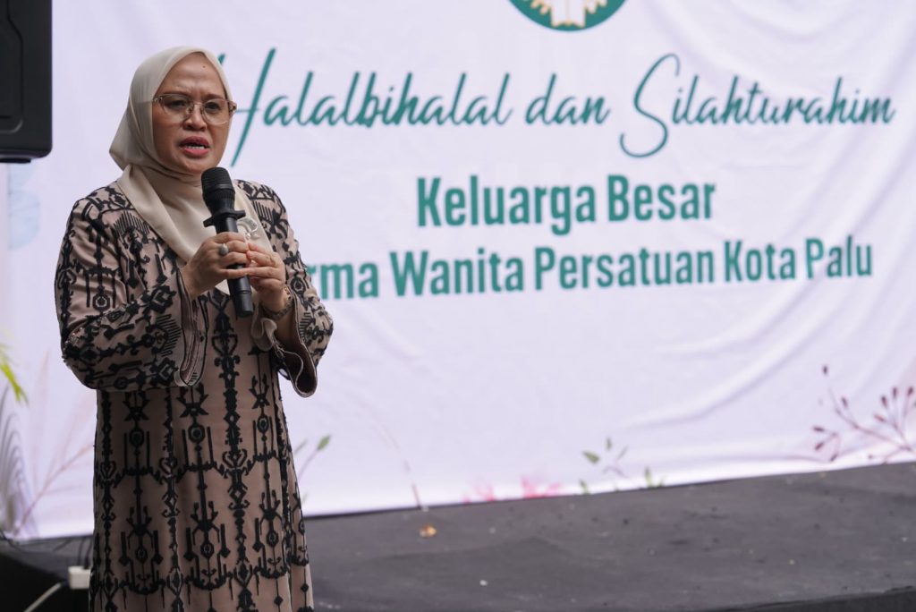 Sekda Dorong DWP Kota Palu Bentuk Koperasi – Pemerintah Kota Palu