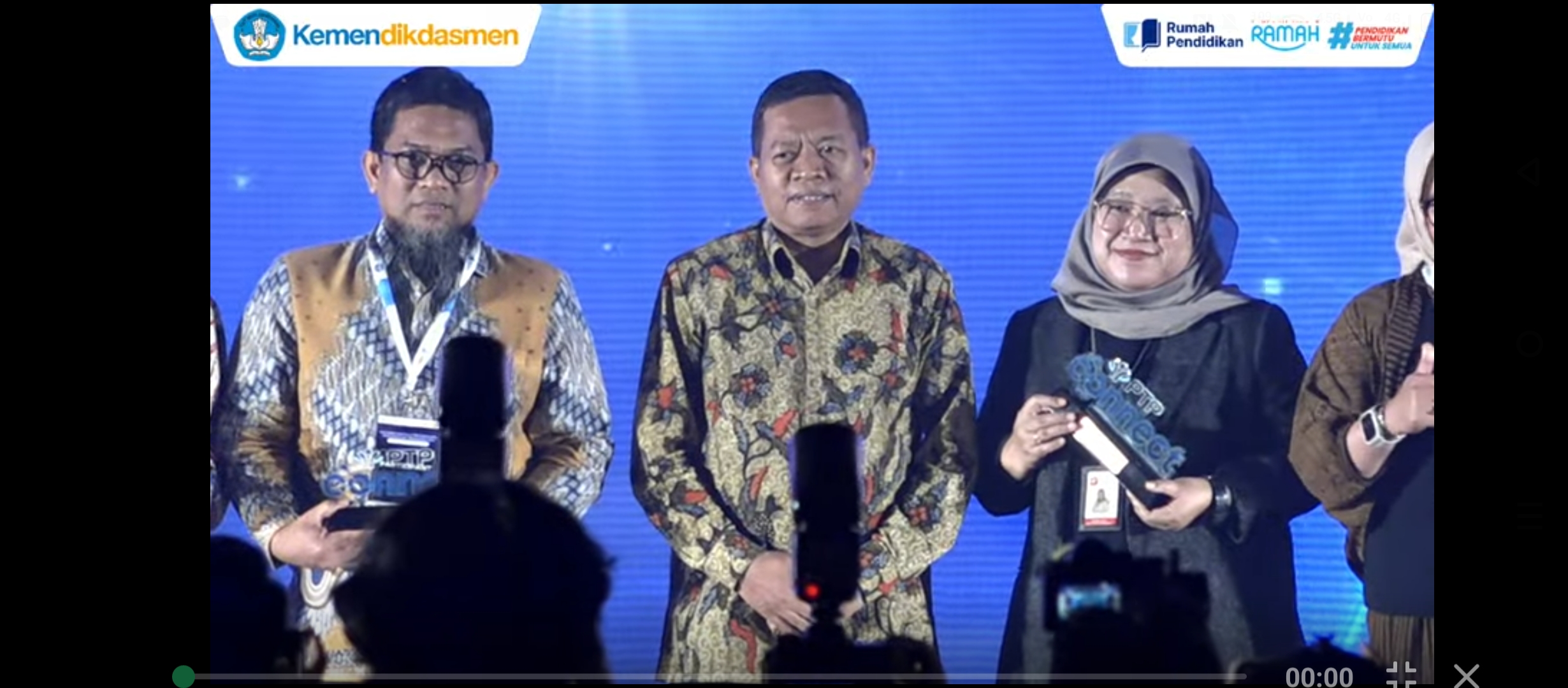 Mendorong Asta Cita Nusa Digital, Disdik Sulsel Raih Anugerah Kolaborasi