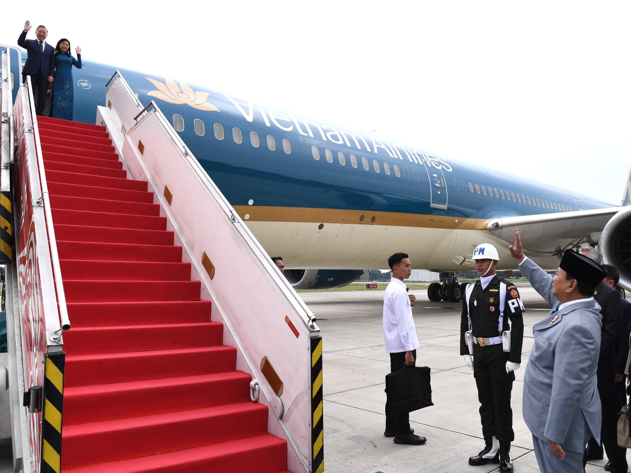 Tutup Kunjungan Kenegaraan, Presiden Prabowo Lepas Sekjen PKV Tô Lâm Tinggalkan Tanah Air | Sekretariat Negara