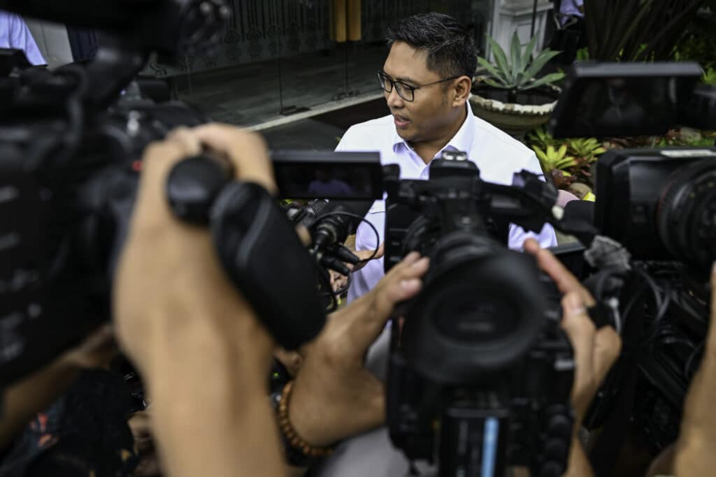 Banyak Terobosan dan Capaian, Presiden Prabowo Instruksikan Jajaran Perbaiki Dinamika Komunikasi dengan Masyarakat