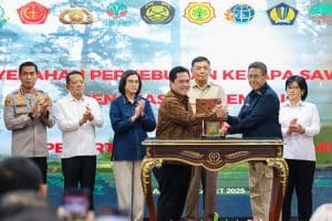 Menhan Sjafrie Hadiri Penyerahan Perkebunan Kelapa Sawit kepada PT. Agrinas Palma