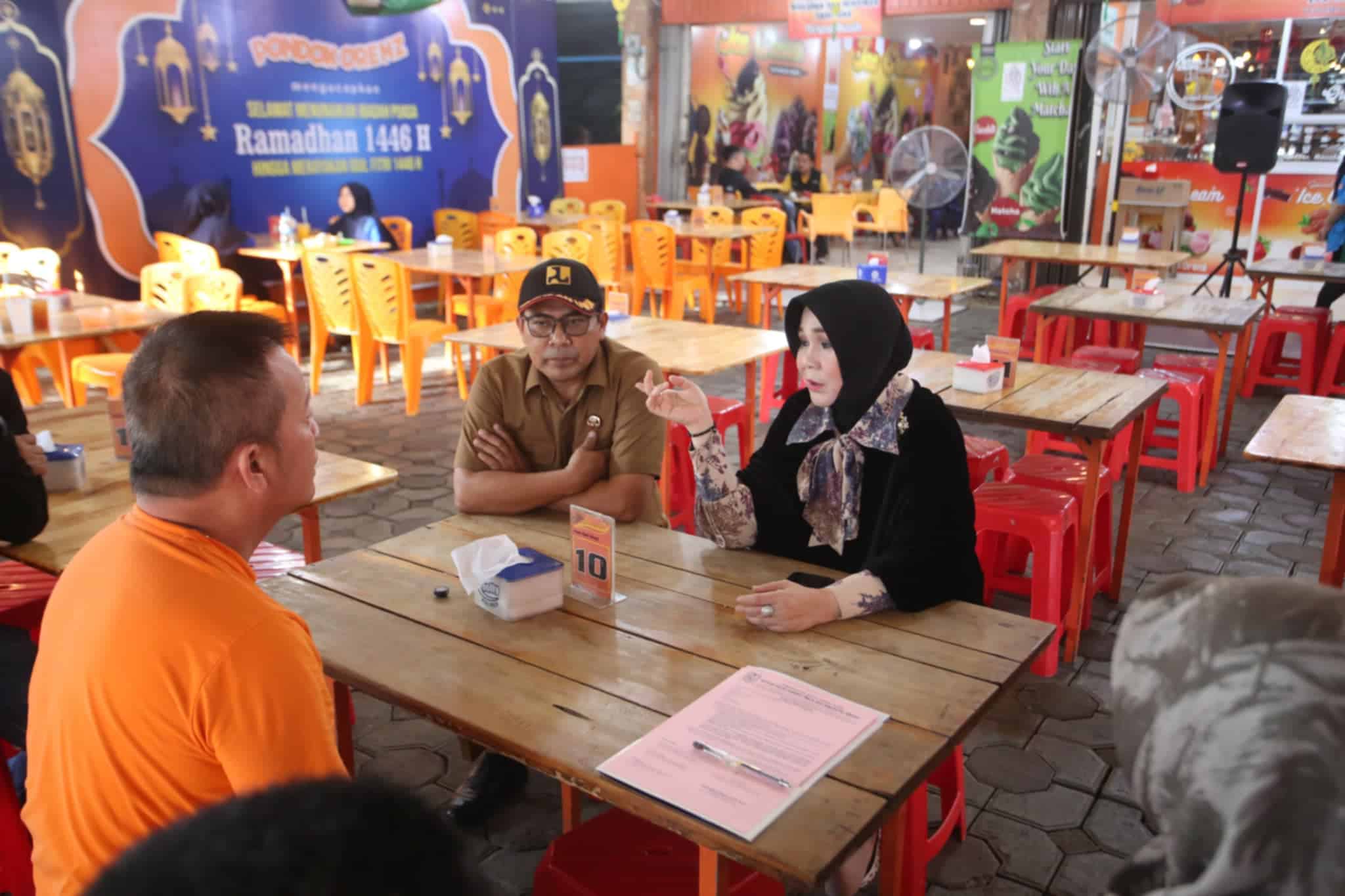 Illiza Pimpin Penertiban Tempat Usaha yang Langgar GSB di Banda Aceh