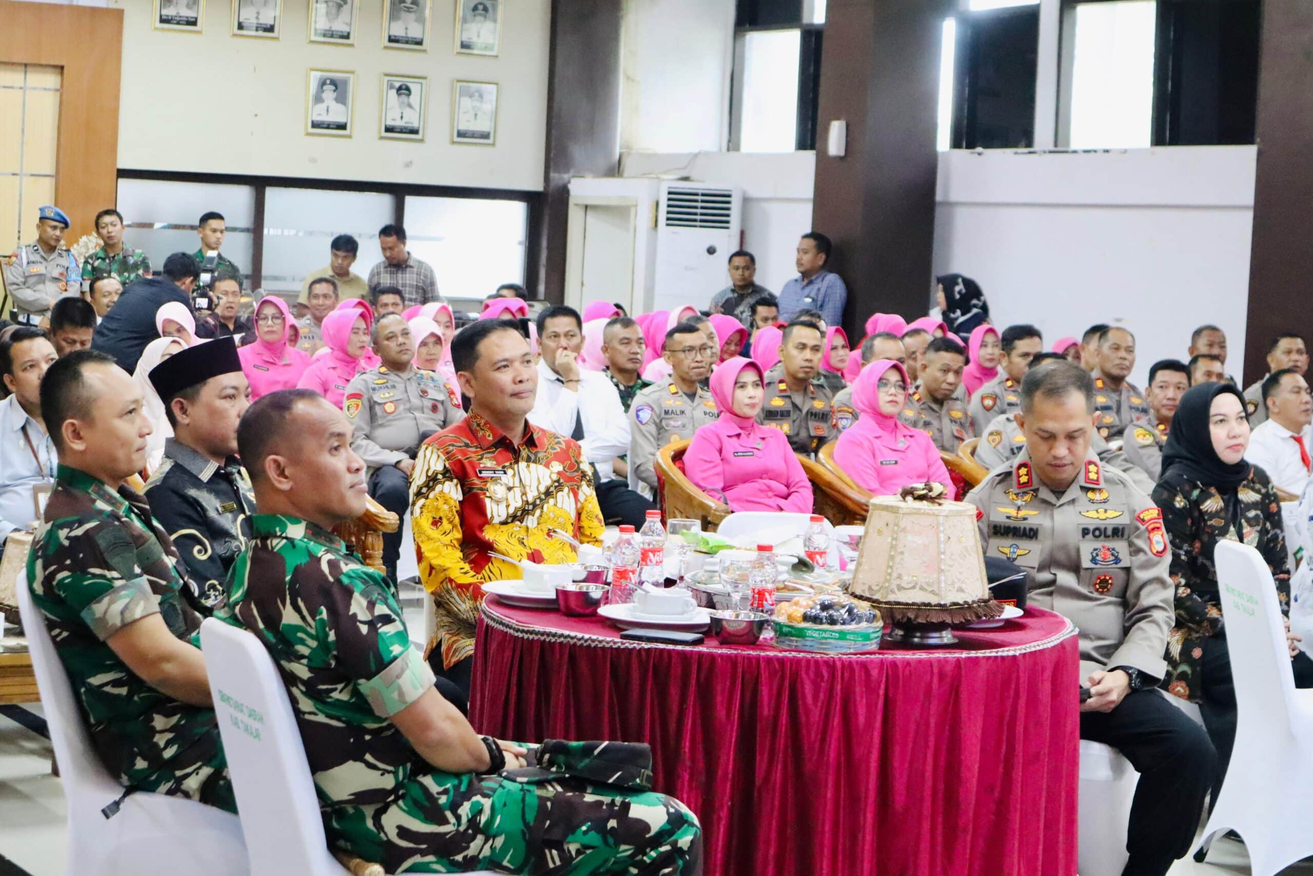 Kenal Pamit Kapolres Takalar, Wakil Bupati Takalar Ucapkan Selamat Mengemban Tugas Baru