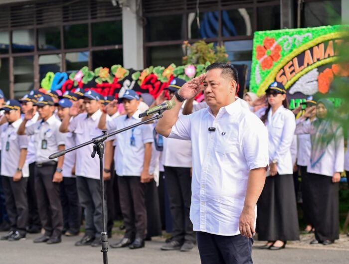 Pimpin Apel Perdana, Plt Dirut PDAM Makassar Hamzah Ahmad Berpesan Agar Jaga Kebersihan dan Kedisiplinan Kerja