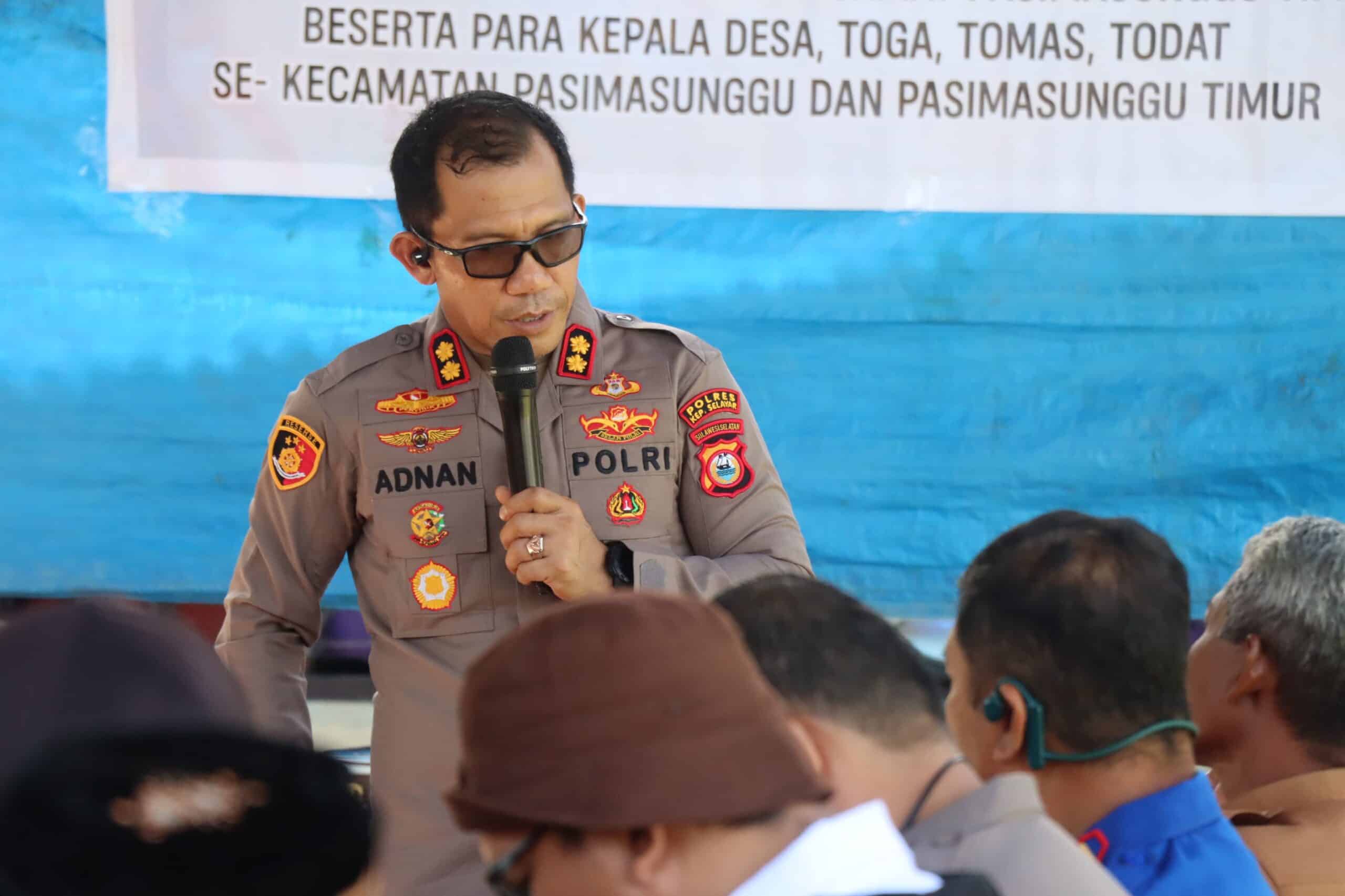 Kunjungi Pulau Jampea, Kapolres Selayar Tatap Muka dengan Pemerintah dan Masyarakat Setempat
