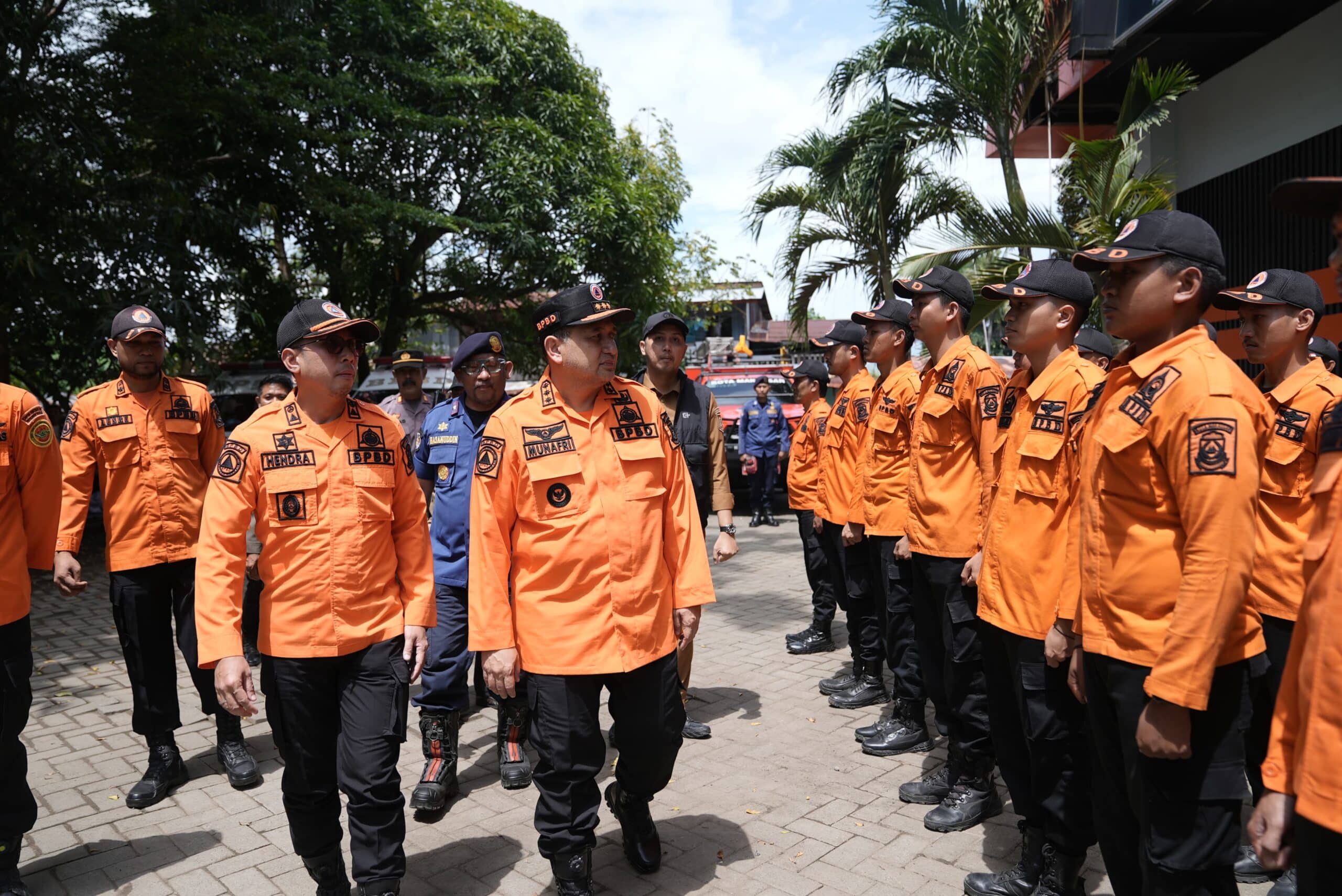 Keselamatan Jadi Tanggung Jawab Bersama, Begitu Pesan Wali Kota Makassar di Apel Peringatan Hari Kesiapsiagaan Bencana 2025 – Presscorner.id