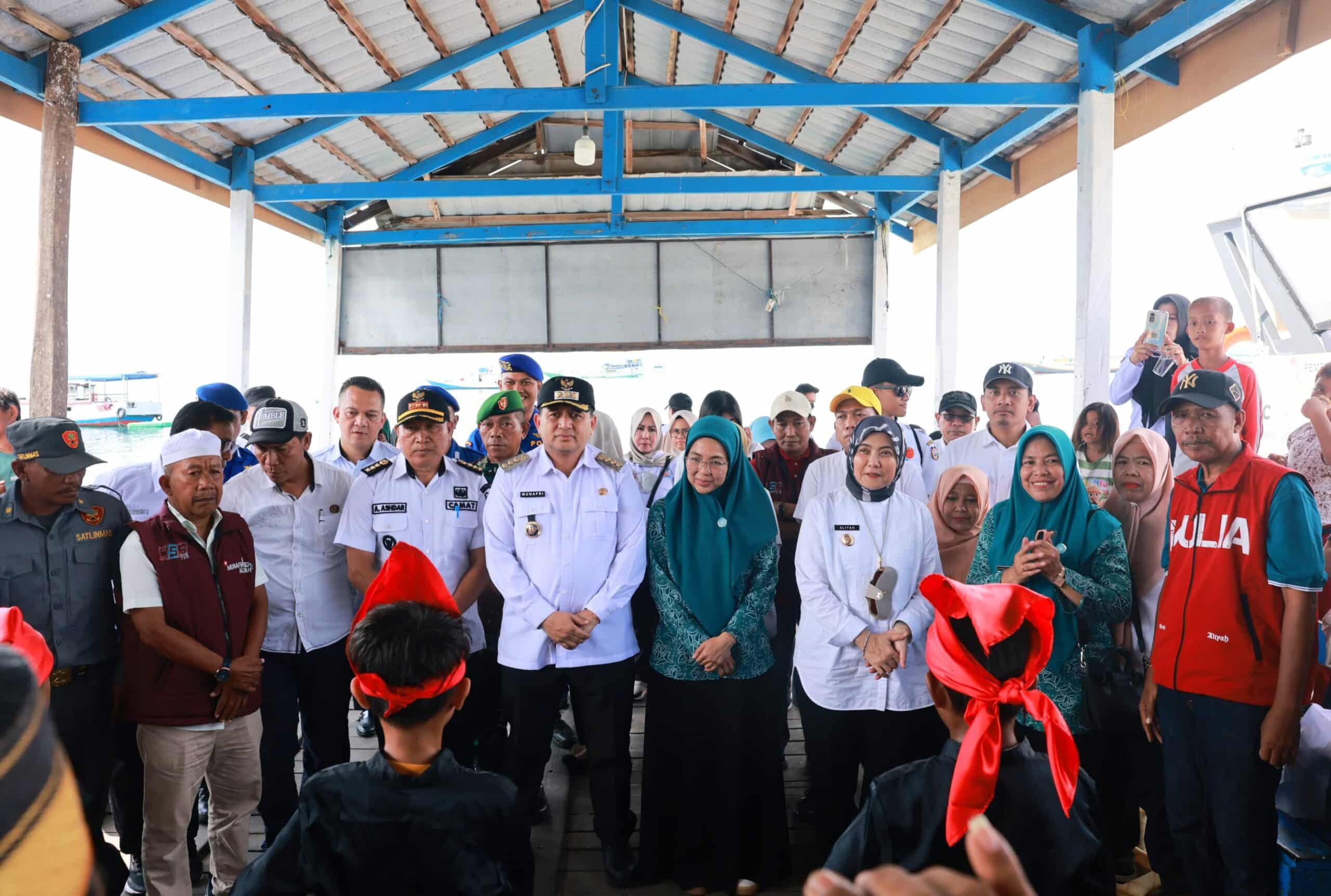 Bertabur Tokoh Terima Penghargaan pada Puncak HBP Ke-61 di Lapas Parepare