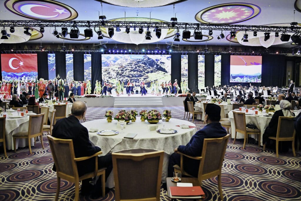 Jamuan Makan Malam Kenegaraan: Nada Persahabatan Indonesia–Turkiye Menggema di Ankara