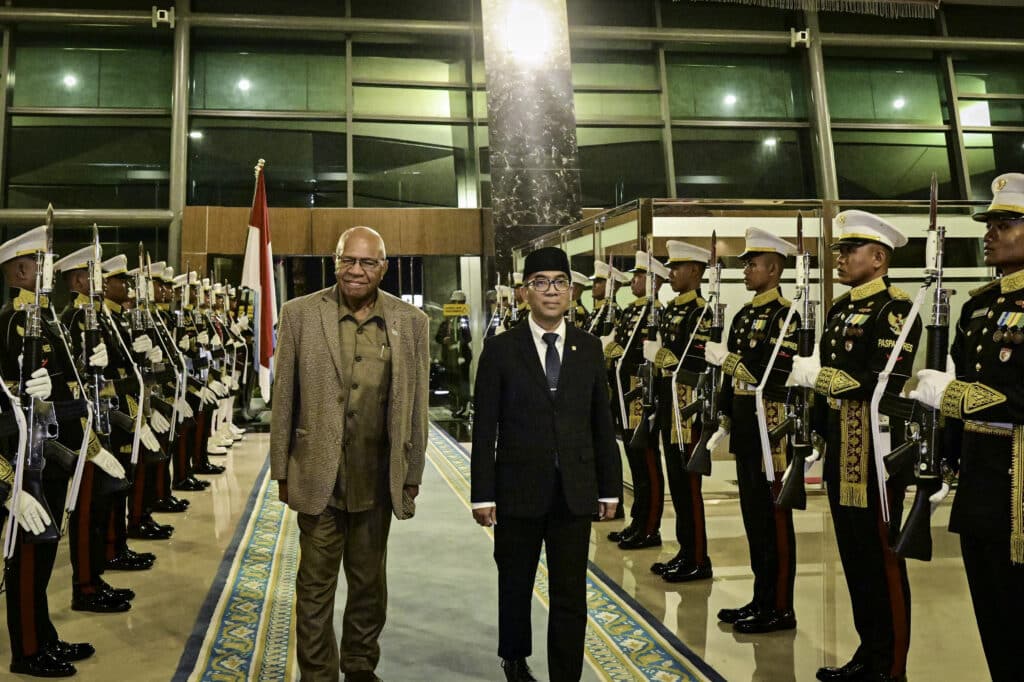 PM Rabuka Tiba di Indonesia, Siap Lakukan Kunjungan Resmi kepada Presiden Prabowo