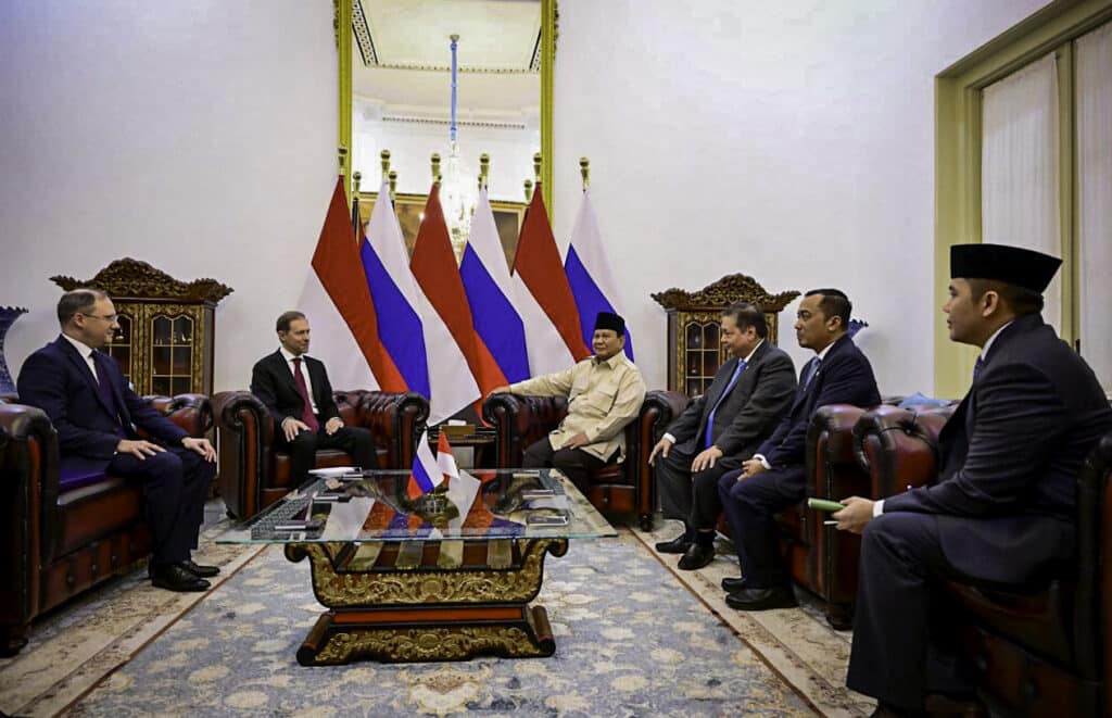 Presiden Prabowo Terima Kunjungan Kehormatan Wakil Perdana Menteri Pertama Federasi Rusia di Istana Merdeka