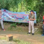 Puslola Kawasan Bainstrahan Kemhan dan Warga Hambalang Gelar Aksi SABER Sampah Liar