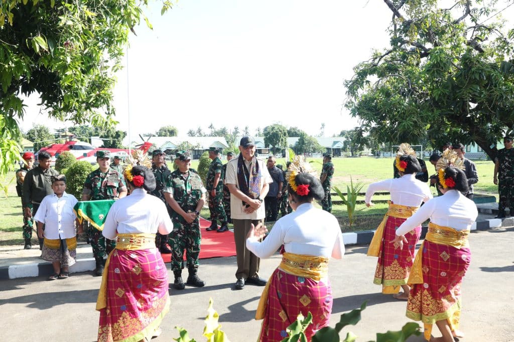 Tinjau Rindam IX/Udayana, Menhan : Rindam adalah Tulang Punggung Kekuatan Pertahanan