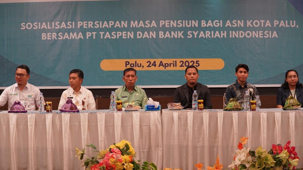 Wali Kota Palu Membuka sosialisasi pemanfaatan produk dan layanan Bank Syariah Indonesia (BSI) bagi ASN