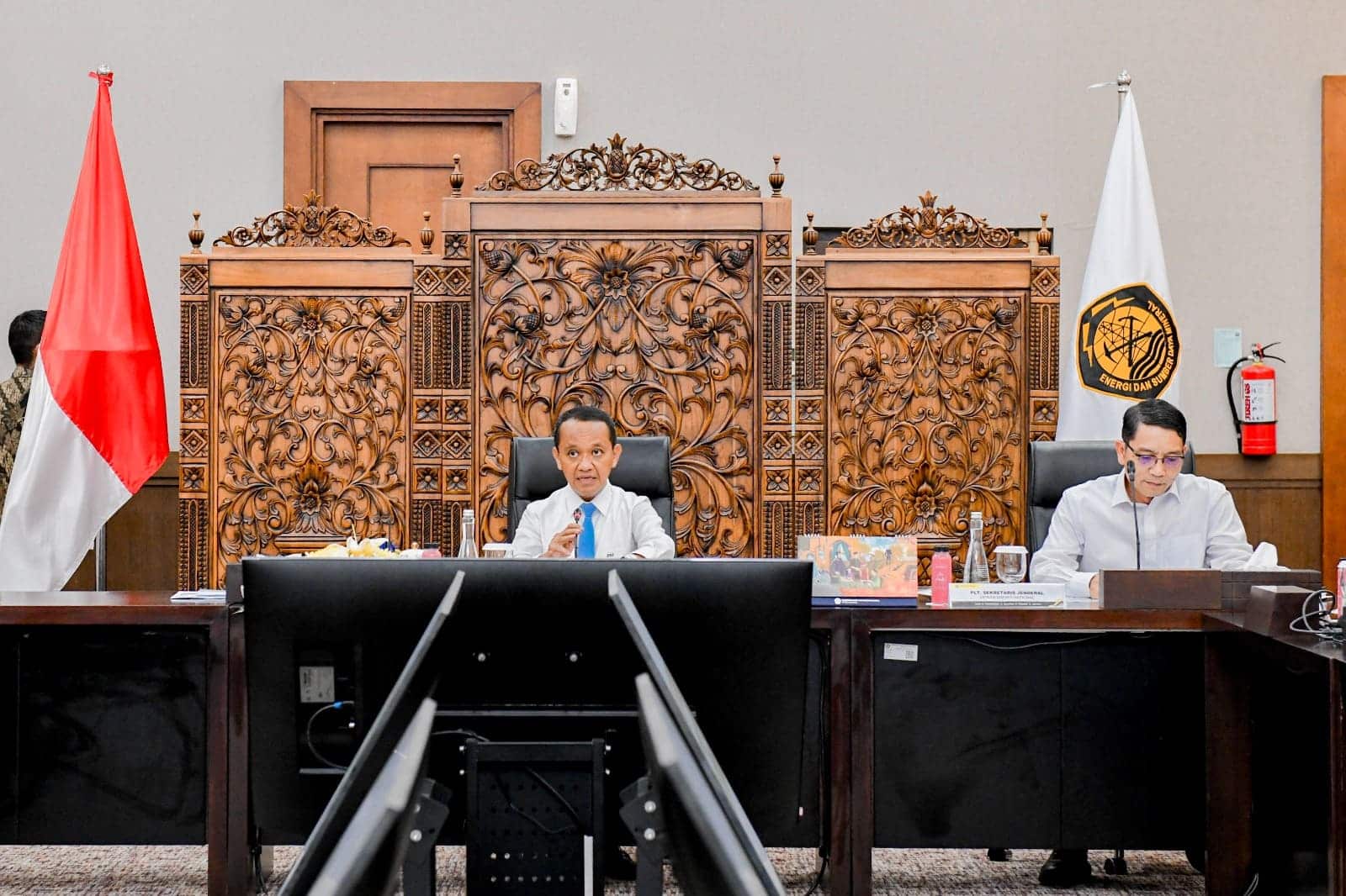 Pimpin Sidang DEN, Menteri ESDM Bahas Percepatan Pembangunan PLTN