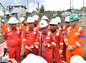 Tinjau Lapangan Migas Senipah, Menteri Bahlil Kejar Target Lifting Migas 2029