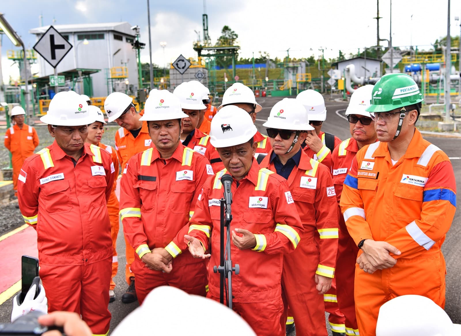 Tinjau Lapangan Migas Senipah, Menteri Bahlil Kejar Target Lifting Migas 2029