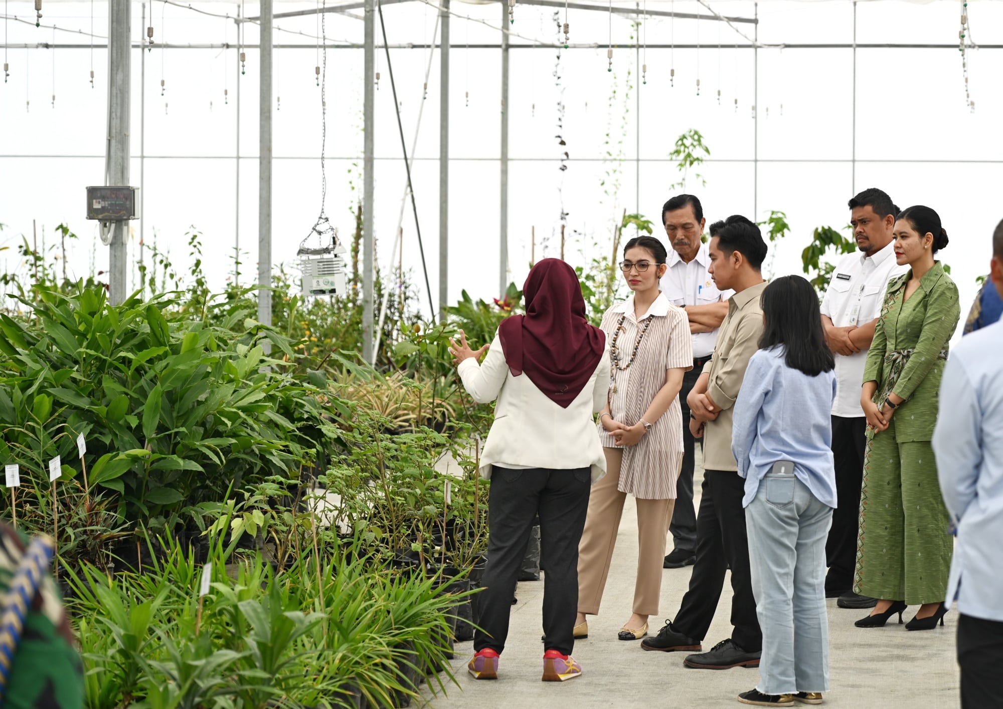 Tinjau Taman Sains Teknologi Herbal dan Hortikultura, Wapres Gibran Apresiasi Inovasi Riset dan Hilirisasi Produk