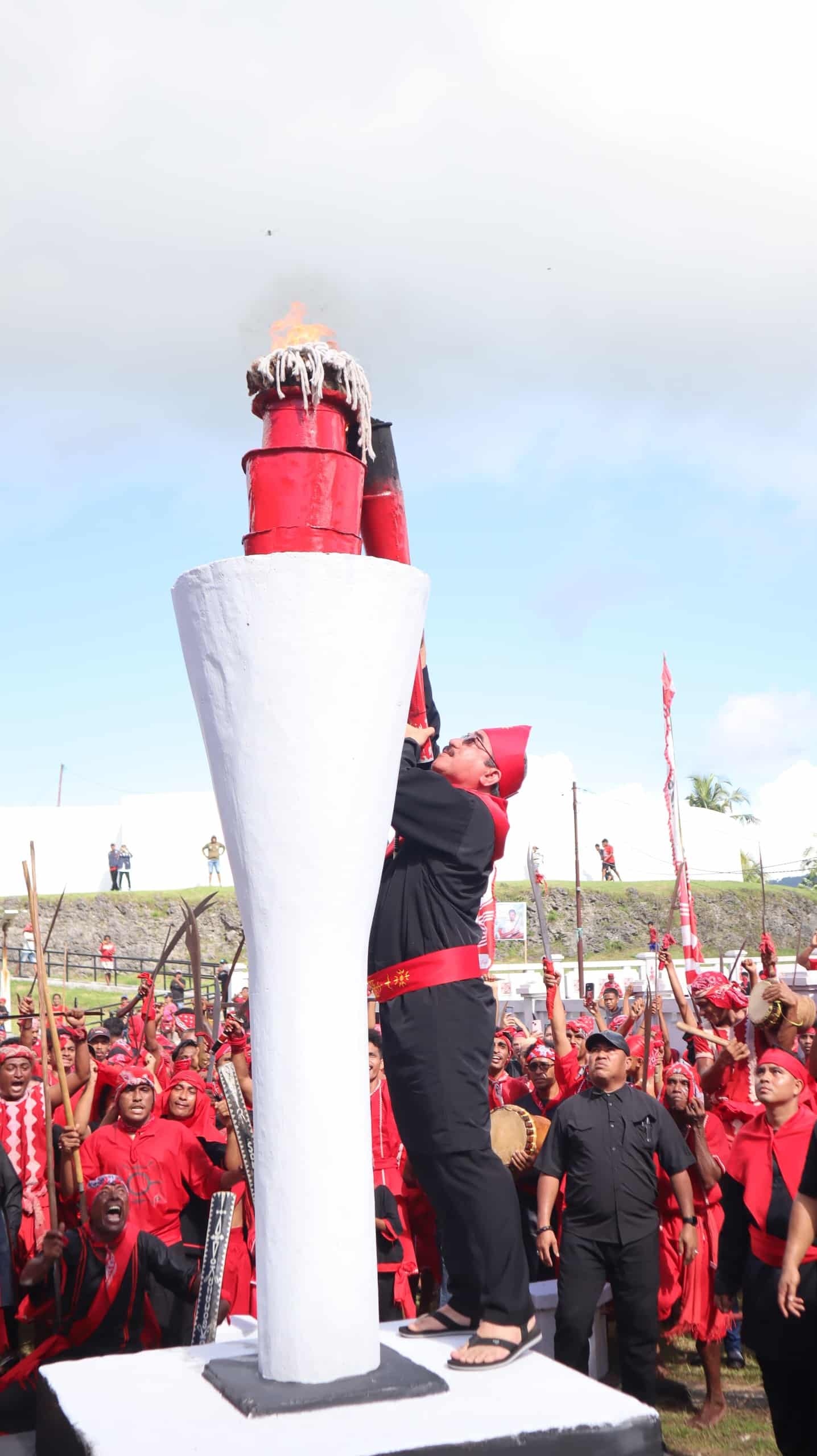 PERINGATAN HARI PATTIMURA KE-208 DI SAPARUA, GUBERNUR : BERGERAK BERSAMA DEMI KEMAJUAN MALUKU
