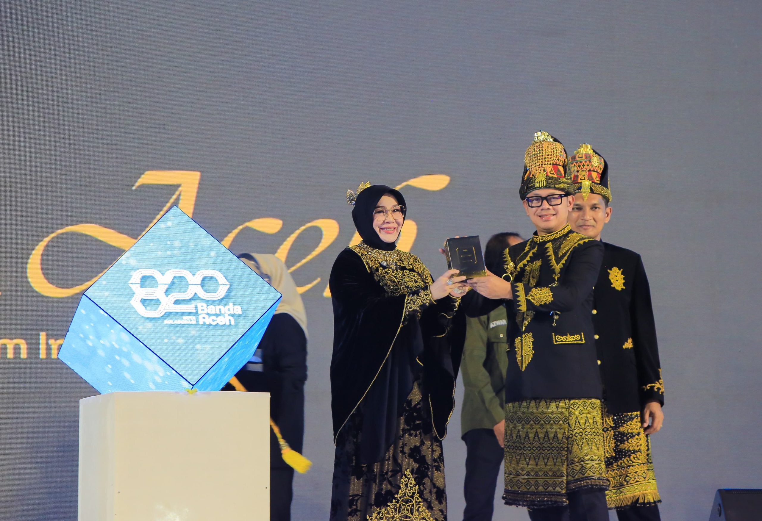 Wamendagri RI Bima Arya Puji Ketulusan Wali Kota Illiza