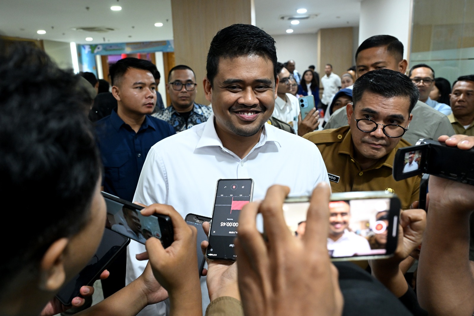 Dorong Kewirausahaan Baru dan Peningkatan Level UMKM, Gubernur Sumut Bobby Nasution Akselerasi 1.700 UMKM