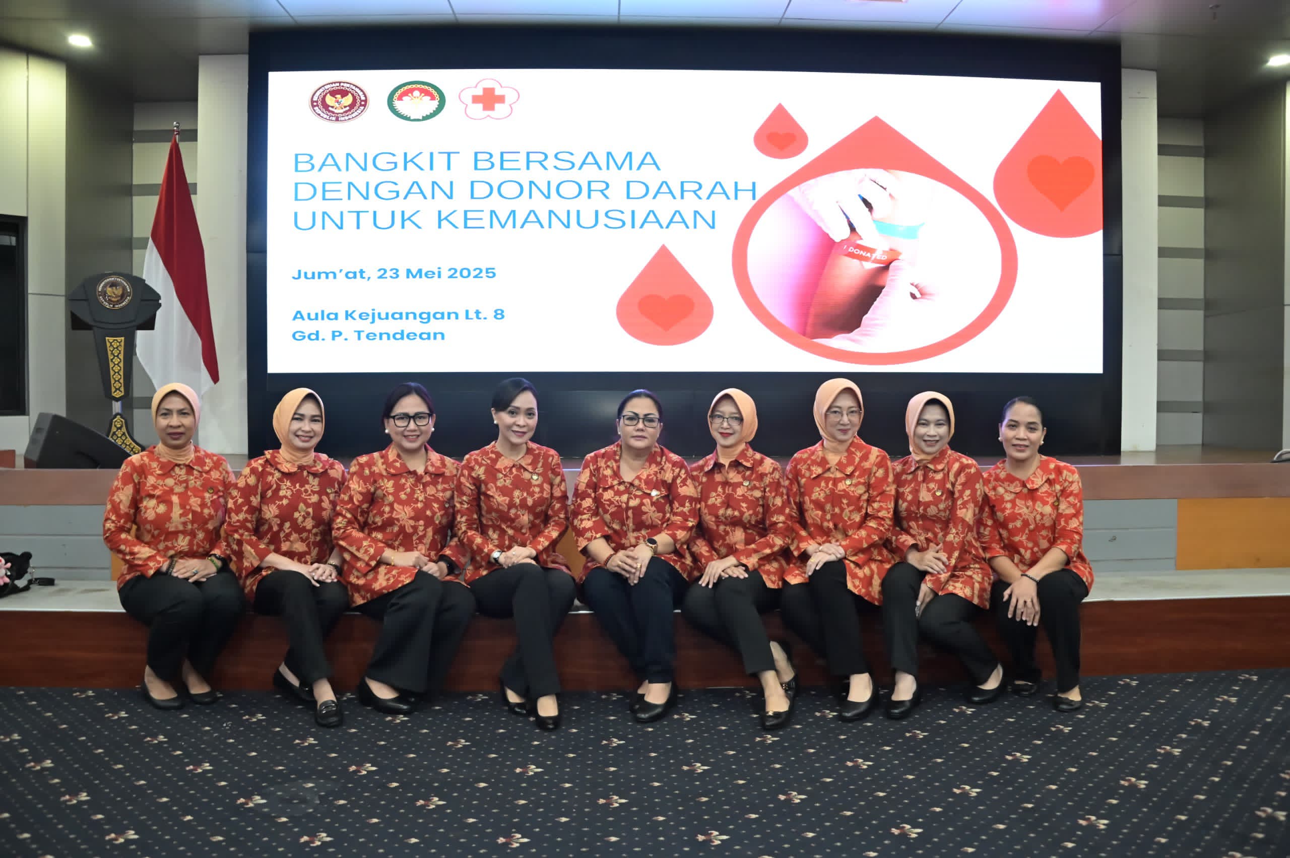 Kemhan Gelar Donor Darah Rutin: Setetes Darah, Sejuta Harapan