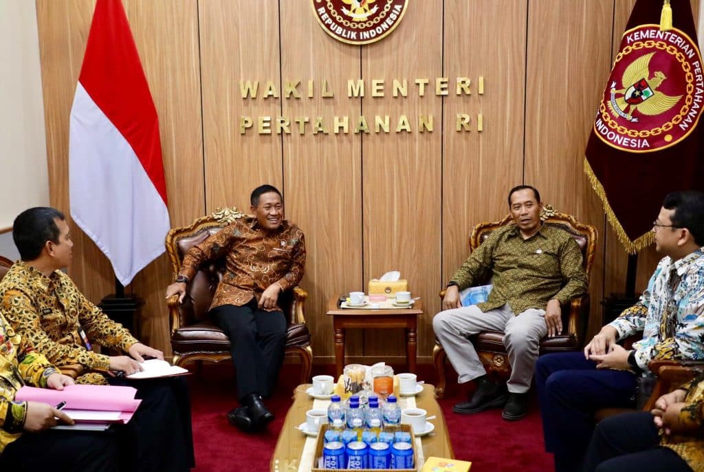 Kemhan dan Kemdiktisaintek Bahas Kolaborasi dalam Program KKN di Wilayah Perbatasan