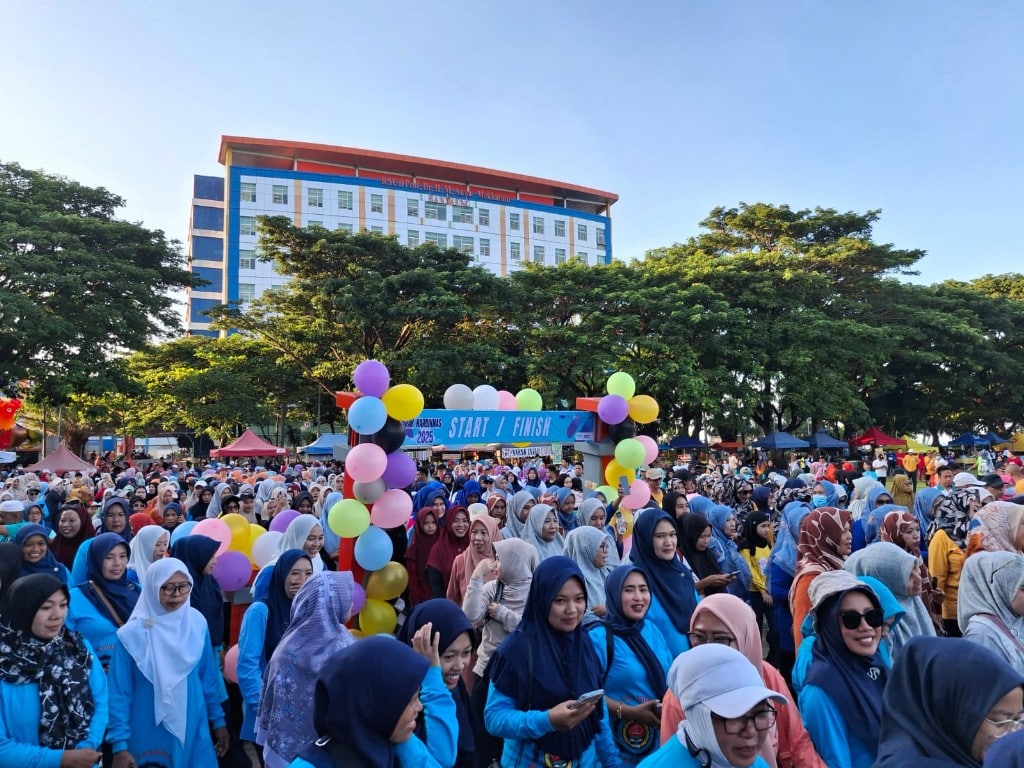 Semarak Hardiknas 2025, Pemkab Bantaeng Gelar Jalan Sehat hingga Donor Darah