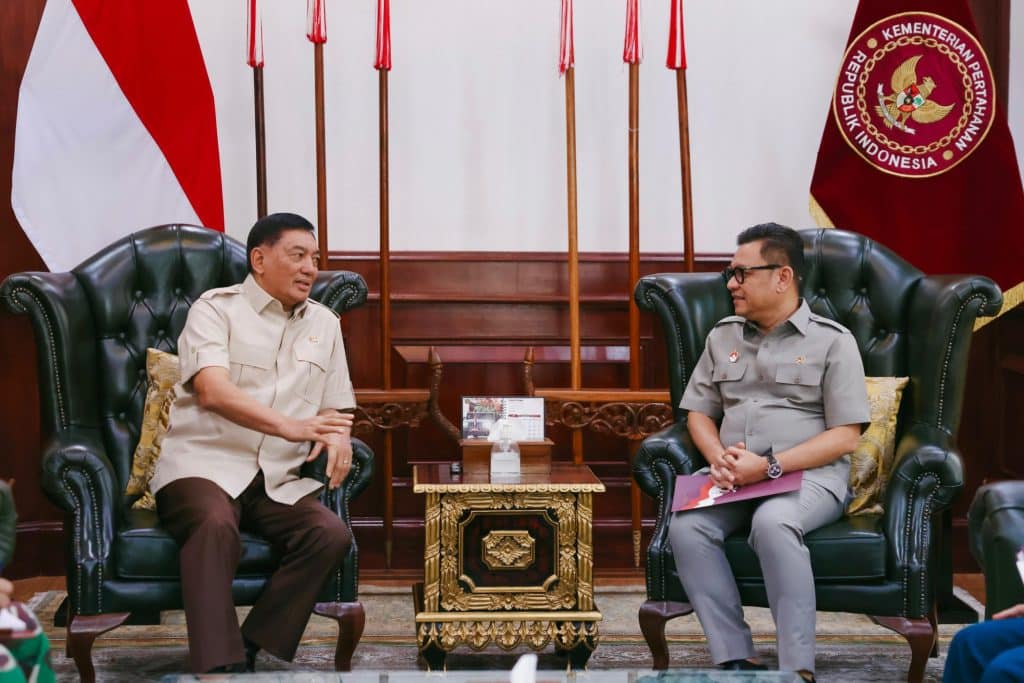 Menhan Sjafrie Menerima Kunjungan Gubernur Lemhannas RI