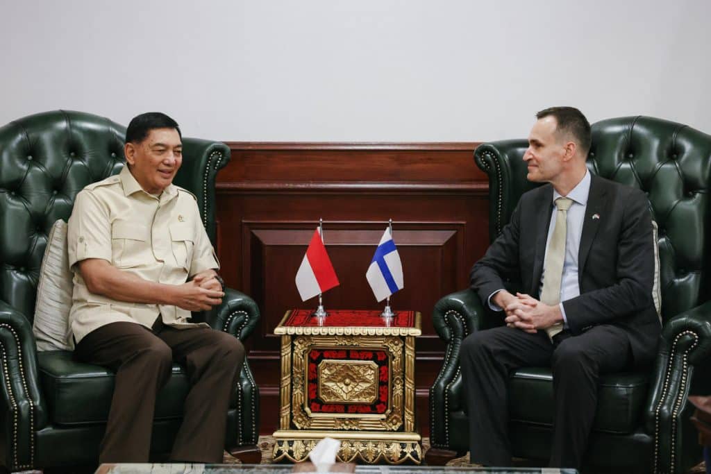 Menhan Terima Dubes Finlandia, Bahas Kolaborasi Pertahanan