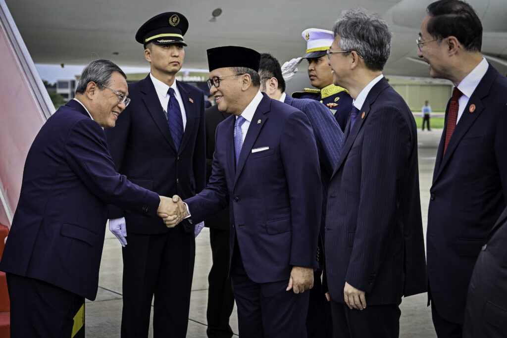 Premier Li Qiang Tiba di Tanah Air, Pemerintah Siap Perkuat Hubungan Ekonomi Indonesia-Tiongkok
