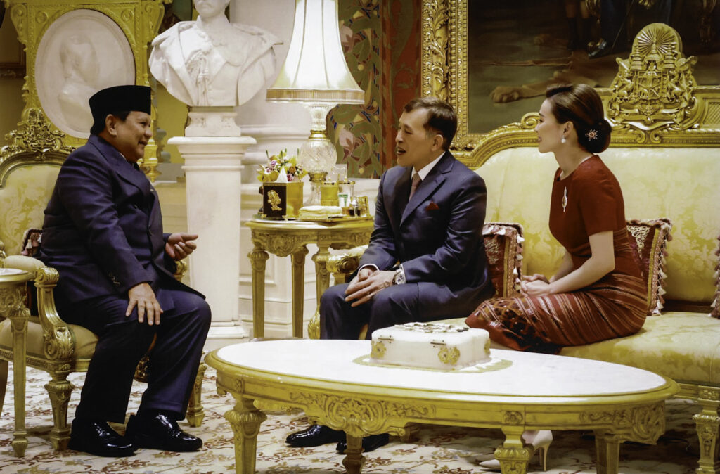 Presiden Prabowo Subianto Disambut Hangat Raja dan Ratu Thailand di Amphorn Royal Palace