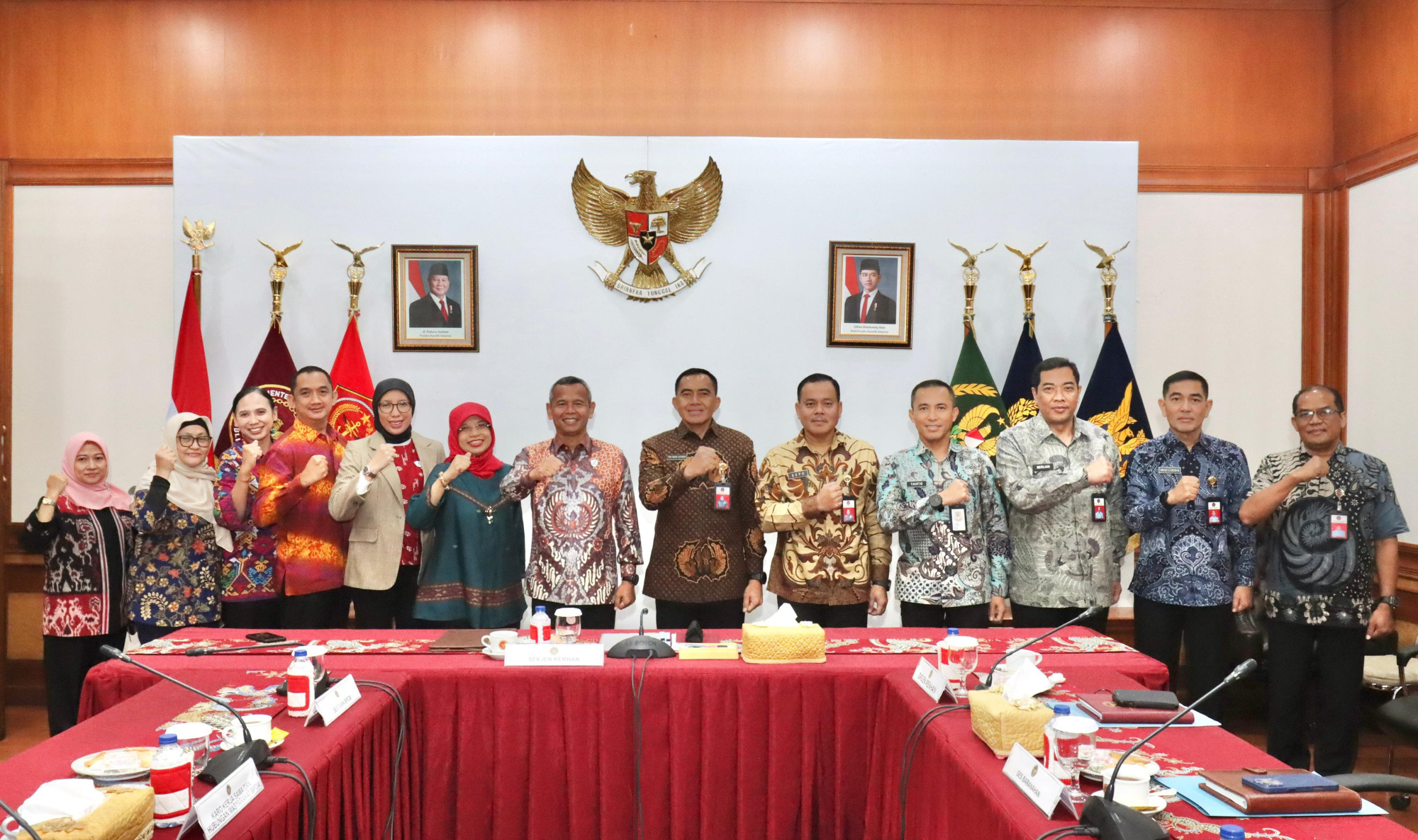 Sekjen Kemhan Pimpin Rapat Tindak Lanjut Draft MoU dengan BPOM RI: Perkuat Ketahanan Nasional di Bidang Obat dan Makanan