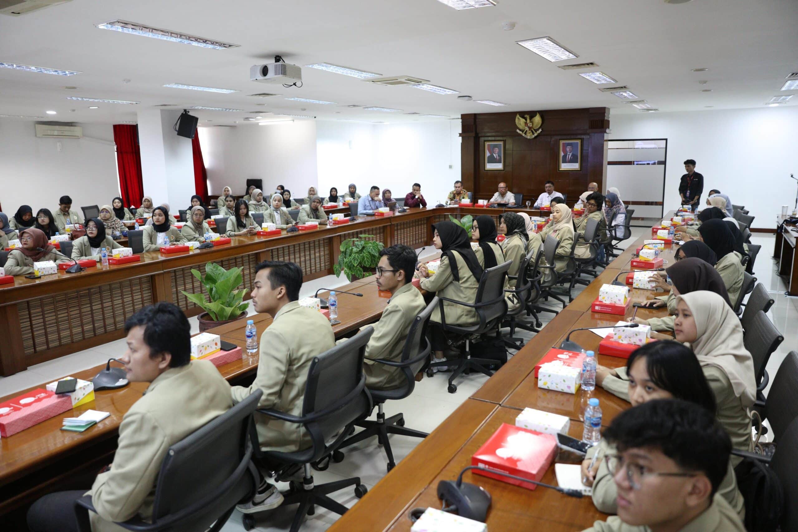 Terima Kunjungan Mahasiswa SV UGM, Kemensetneg Bagikan Wawasan Strategis Manajemen Arsip Kepresidenan Sebagai Memori Kolektif Bangsa | Sekretariat Negara