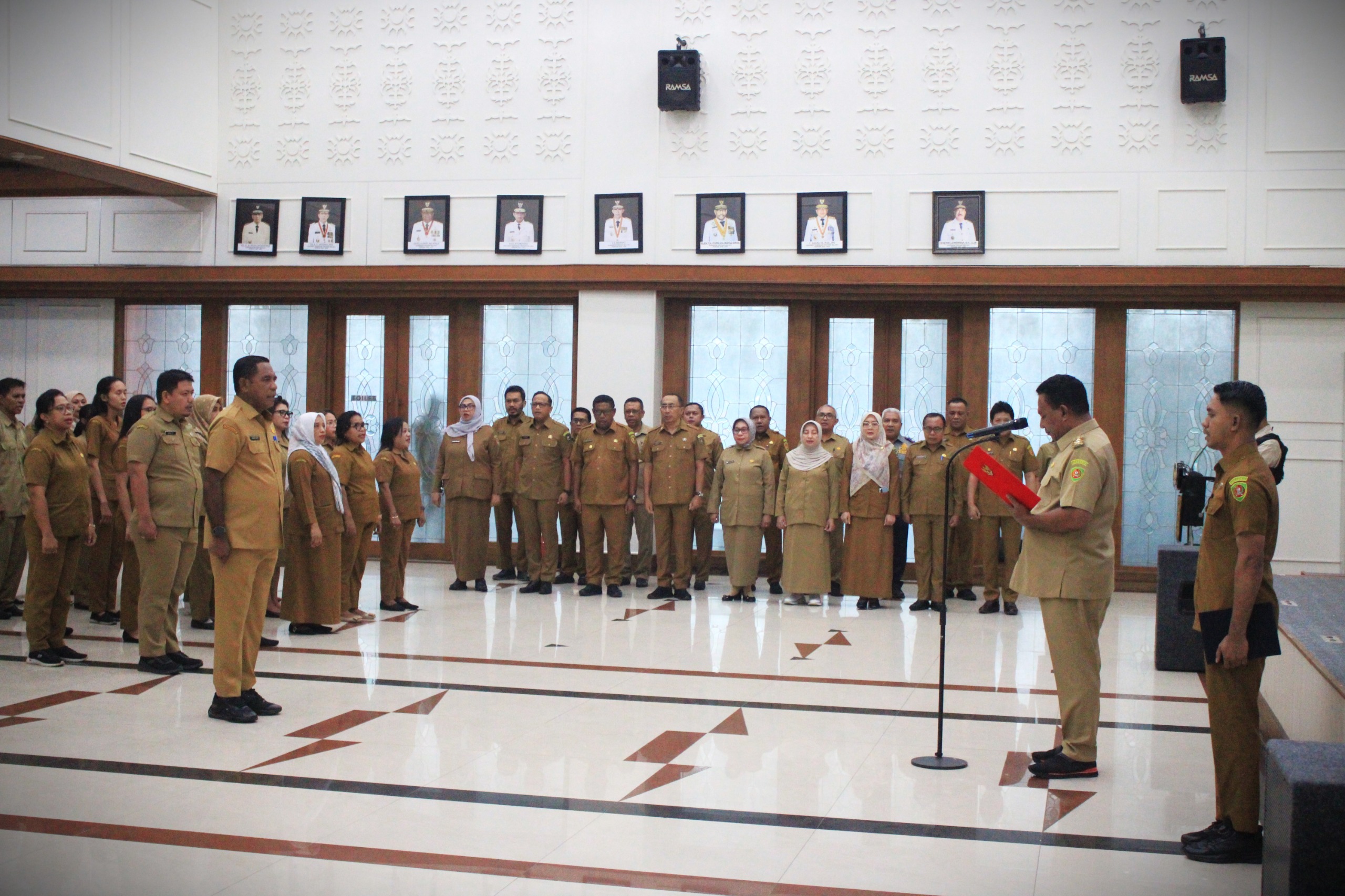 WAGUB PIMPIN UPACARA PERINGATAN HARKITNAS KE-117 DI PROVINSI MALUKU