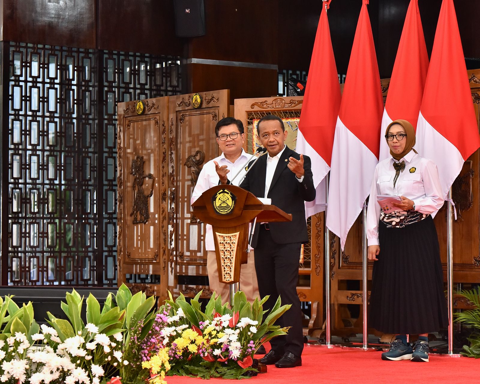 Alirkan Setrum Bersih ke Wilayah Pelosok, Pemerintah Bangun Transmisi 47 Ribu Kms