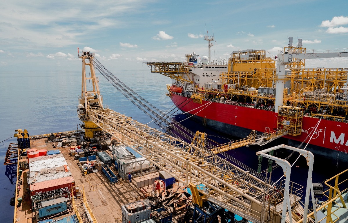 Dari Laut Lepas Natuna: Cerita Anak Bangsa Membangun Kemandirian Energi