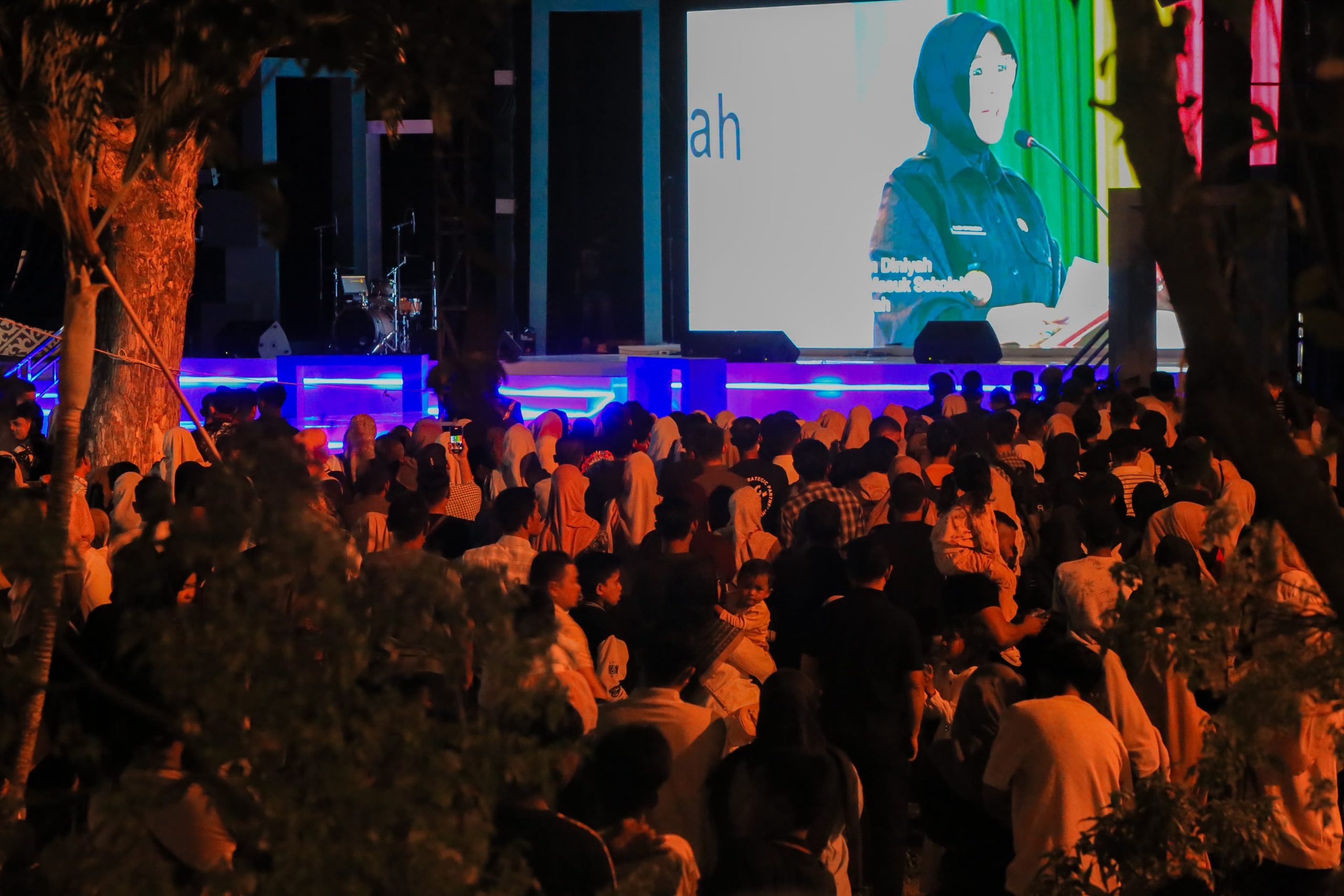 Puncak Perayaan HUT Ke-820 Banda Aceh, Ratusan Warga Padati Taman Sari