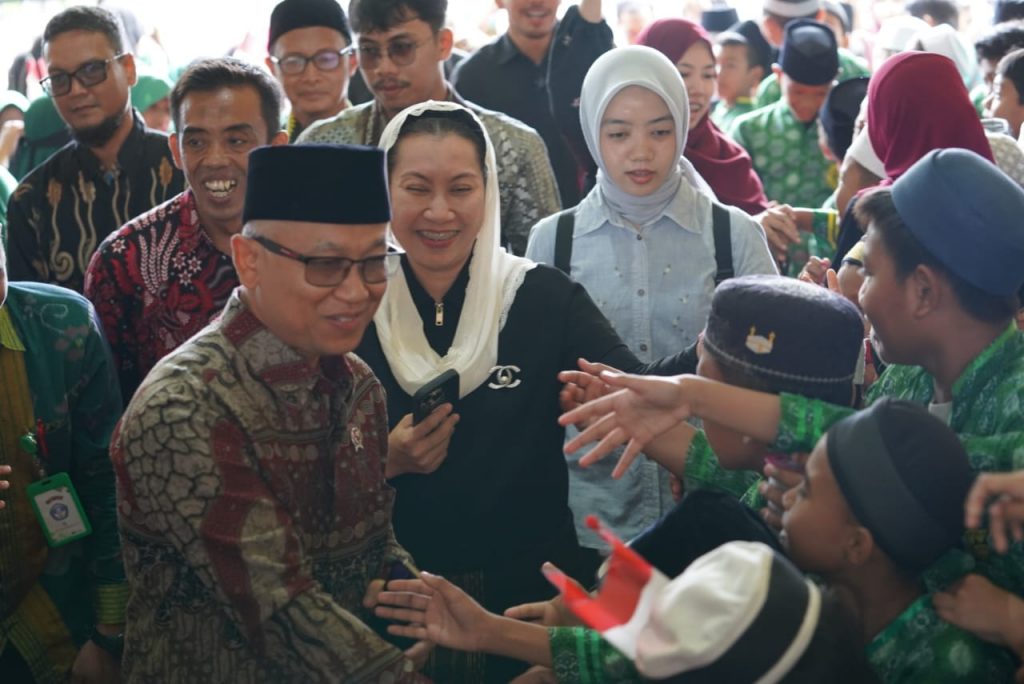 Wawali Imelda Dampingi Wamendikdasmen RI Hadiri Dialog Pendidikan di Palu