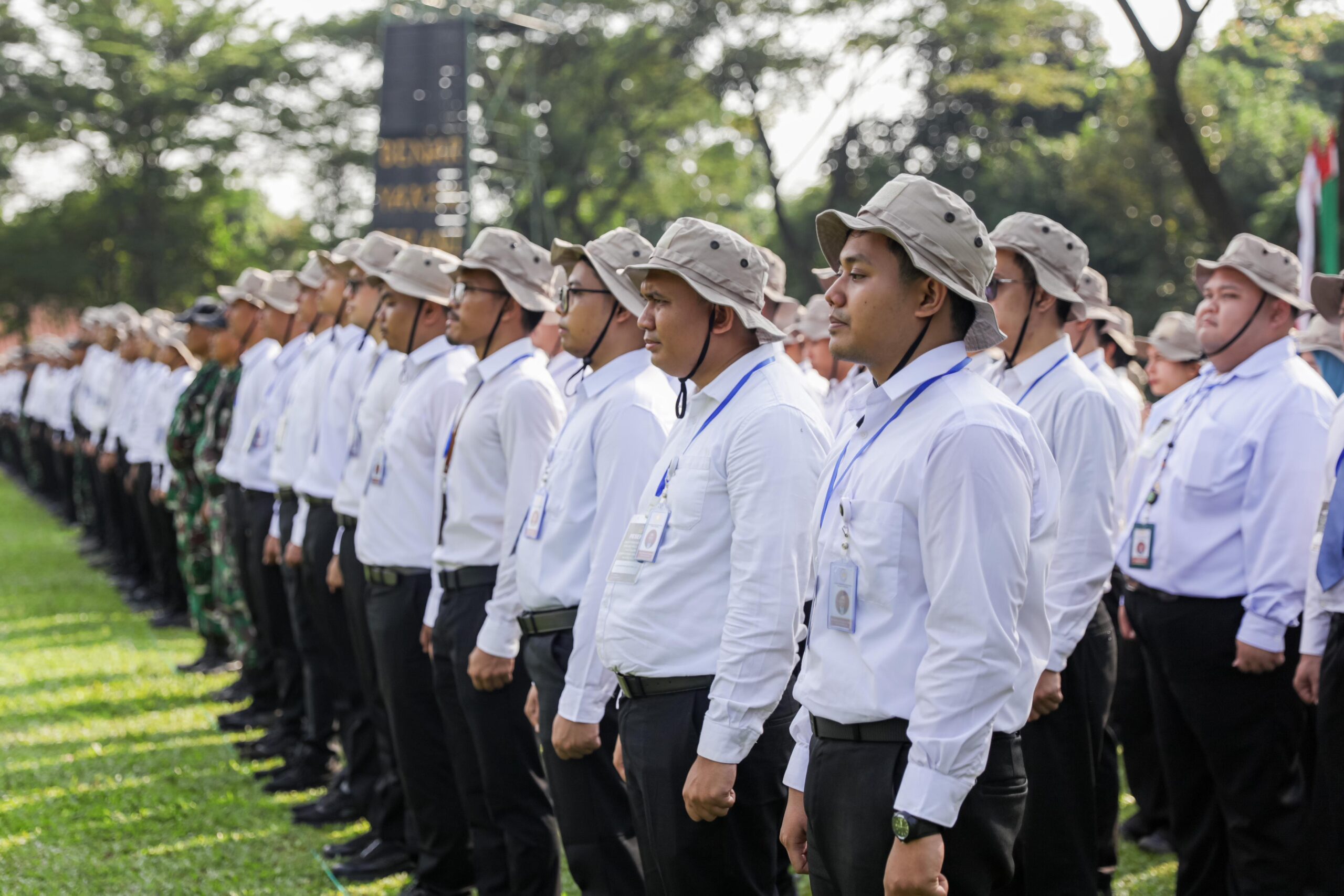 Bentuk Karakter ASN yang Disiplin dan Berintegritas, CPNS Kemensetneg Ikuti Penguatan Bela Negara di Rindam Jaya | Sekretariat Negara