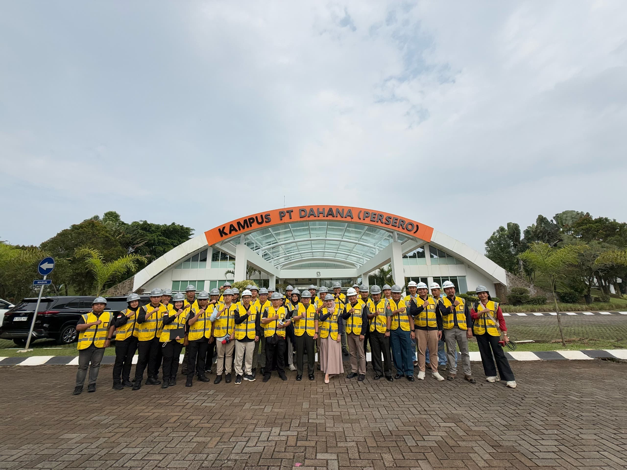 Kemhan Sinergi dengan Media Dukung Kemandirian Industri Pertahanan
