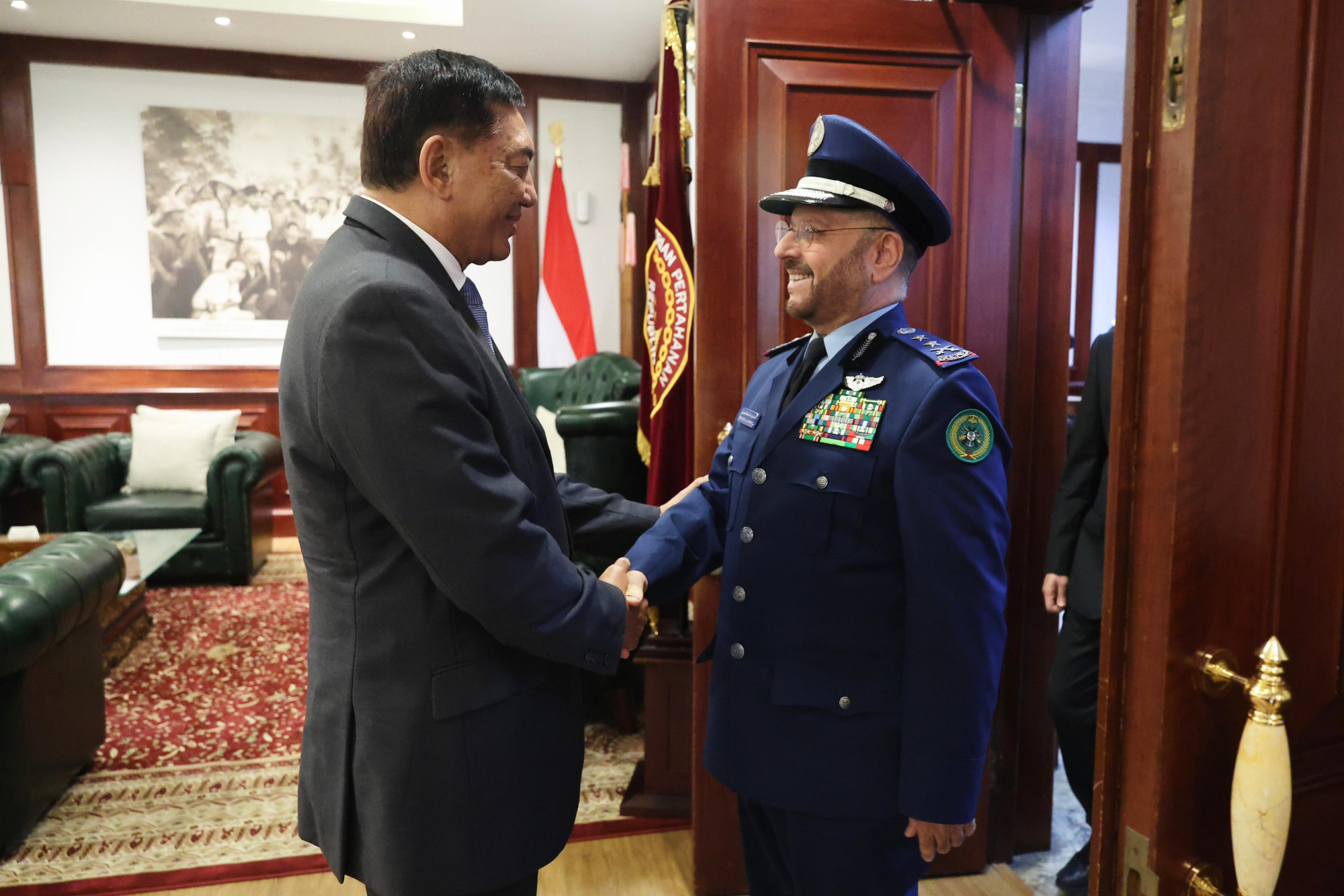 Menhan RI Terima Tiga Delegasi dari Kawasan Timur Tengah, Bahas Penguatan Kerja Sama Pertahanan Strategis