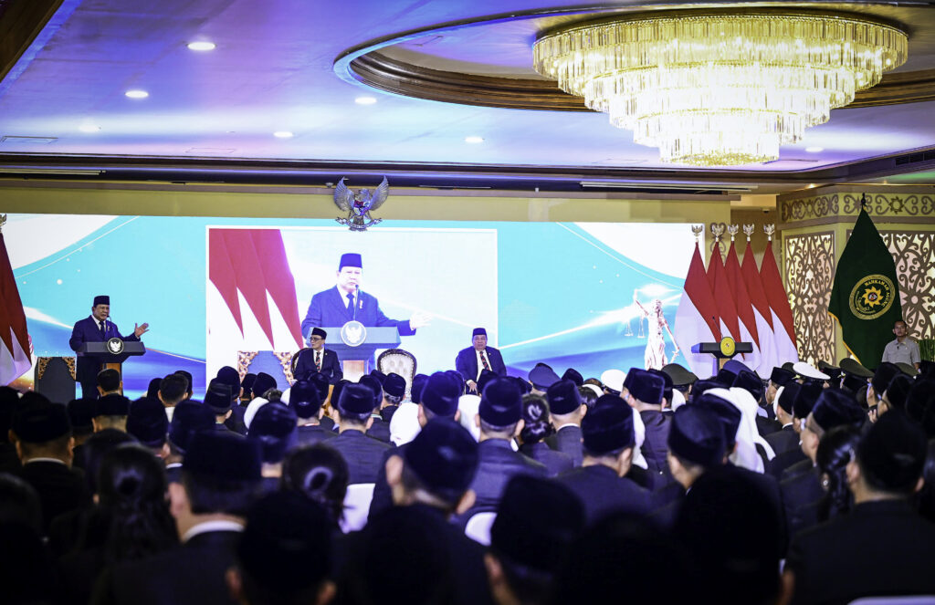 Presiden Prabowo Umumkan Kenaikan Gaji Hakim 280 Persen