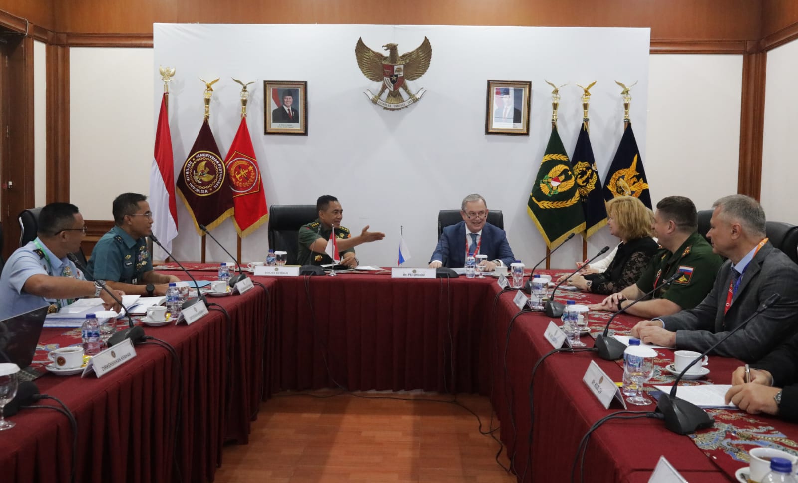 Sekjen Kemhan Terima Kunjungan Wakil Direktur FSMTC Rusia Bahas Kerja Sama Pertahanan