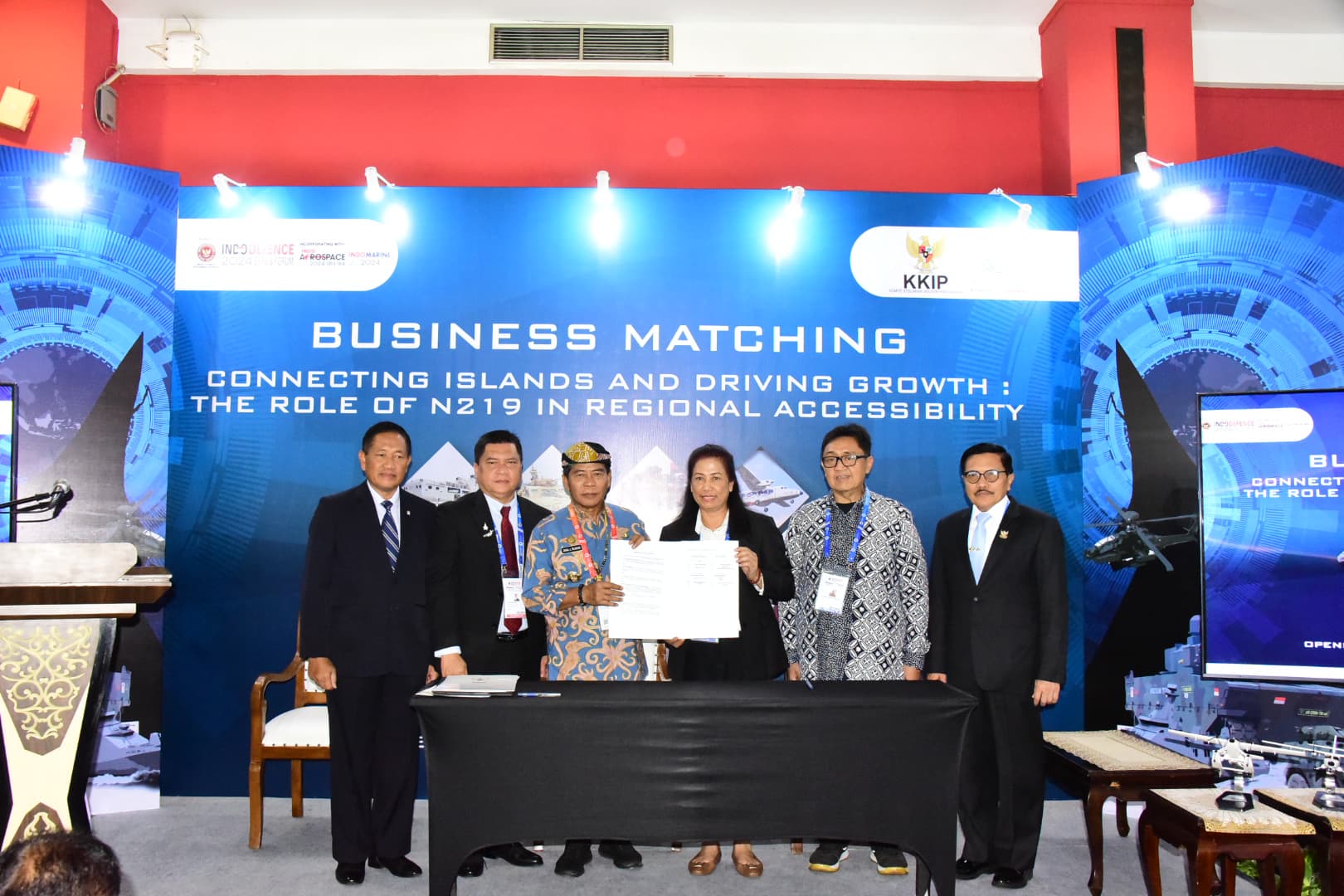 Wamenhan Donny Taufanto Tegaskan Peran Strategis Pesawat N219 dalam Wujudkan Konektivitas Nasional