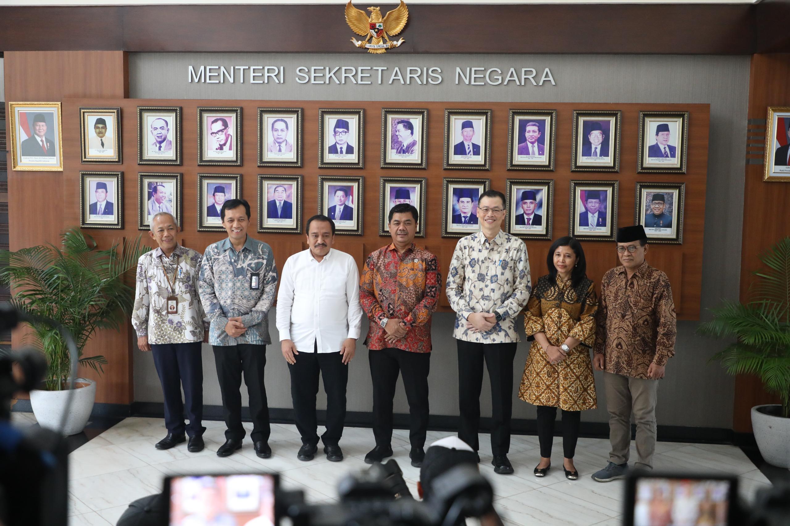 Wamensesneg Perkenalkan Pansel Calon Anggota ORI Masa Jabatan 2026-2031 | Sekretariat Negara