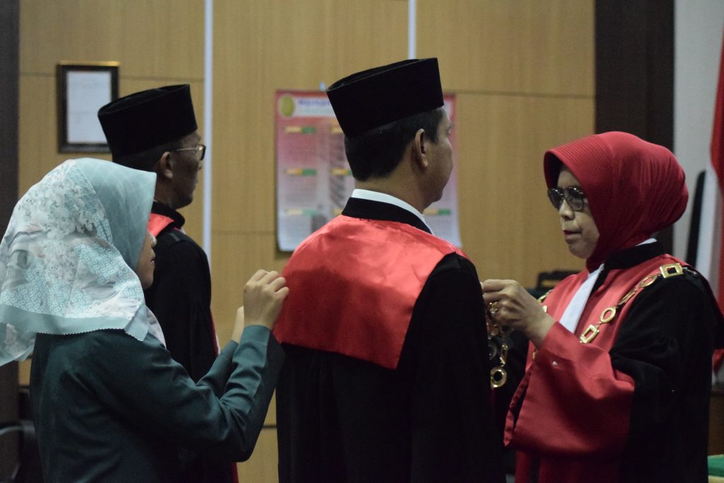 Wawali Imelda Hadiri Pelantikan serta Serah Terima Jabatan Ketua Pengadilan Negeri Palu Kelas IA