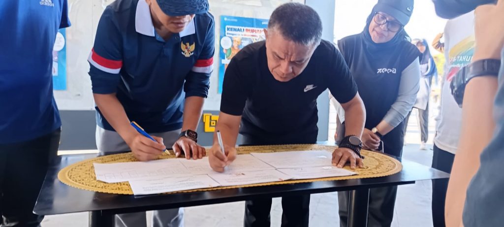 Wali Kota Hadianto Bersama Menteri P2MI Tandatangani Hibah Lahan untuk Pembangunan BLK-LN