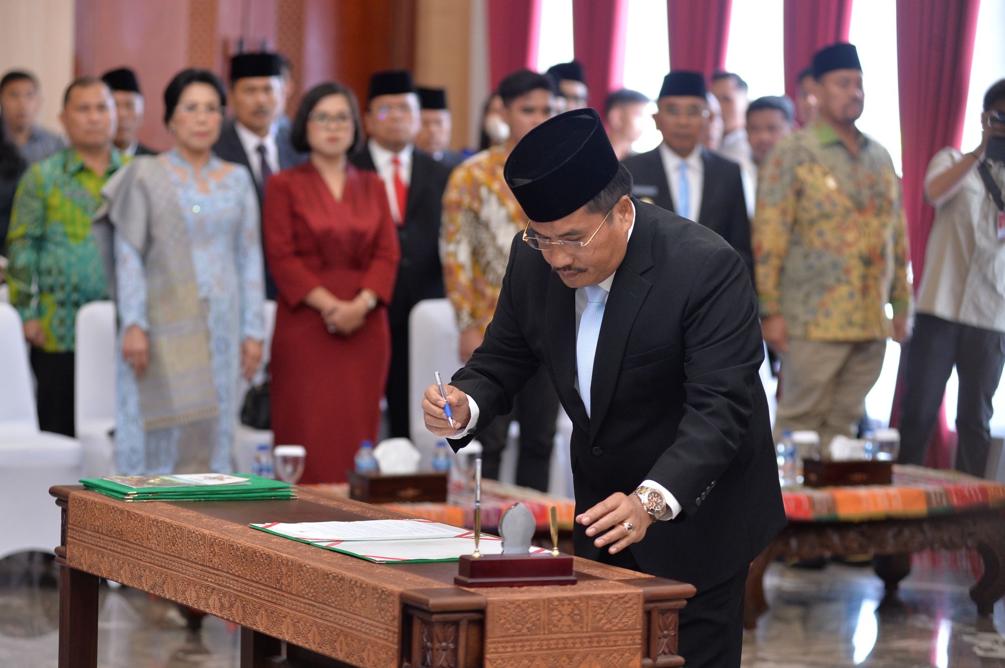 Bobby Nasution Lantik Togap Simangunsong Jadi Sekdaprov Sumut